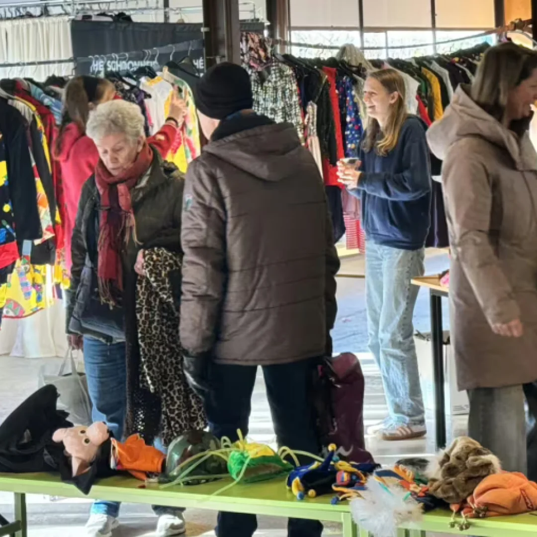 kledingruil Carnavalsoutfits door Fridays for future