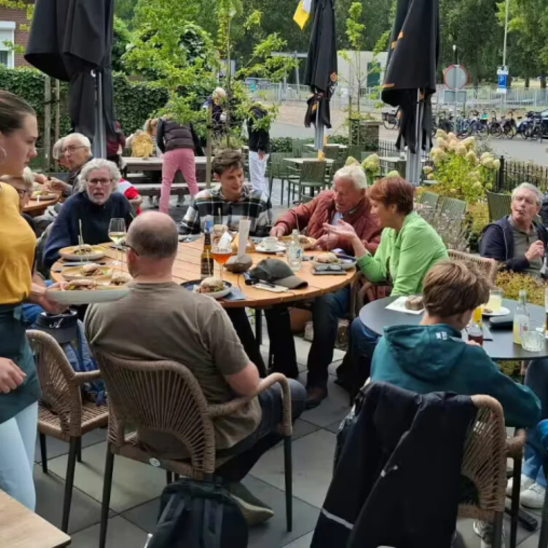 Verrassende Hap- en traproute 2025 door Roerdalen en Roermond